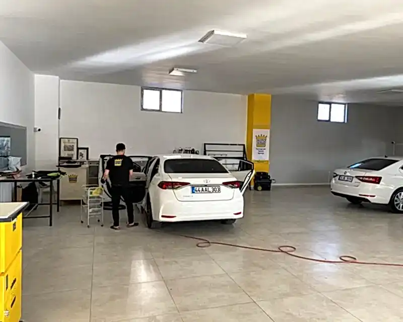 Elazığ Merkez Oto Servis