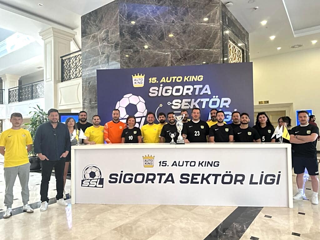 AUTO KING, 15. Auto King Sigorta Sektör Ligi’nde Centilmenliğin ve Sporun Yanındaydı!